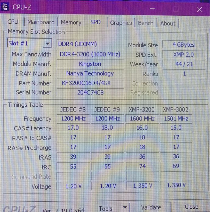Озу 2х4 8гб ddr4 3200 1.35V