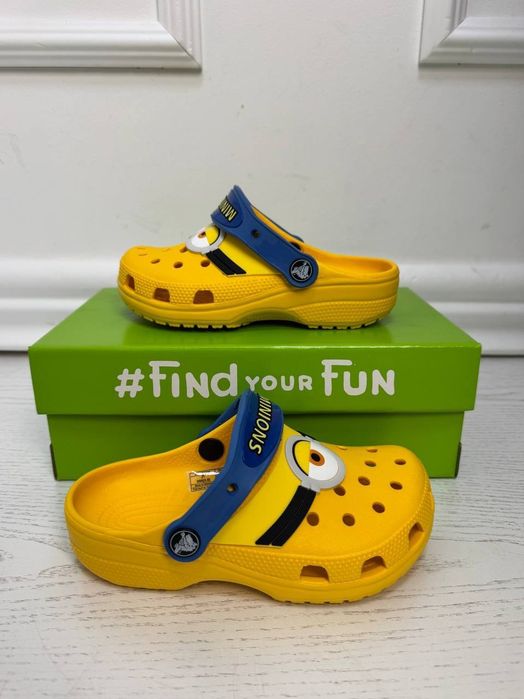 Crocs Kids Fan Lab Classic I AM Frozen/ Minions