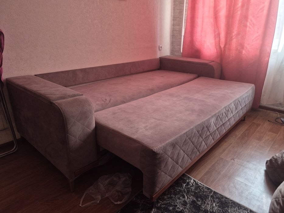 Продам диван,стан гарний