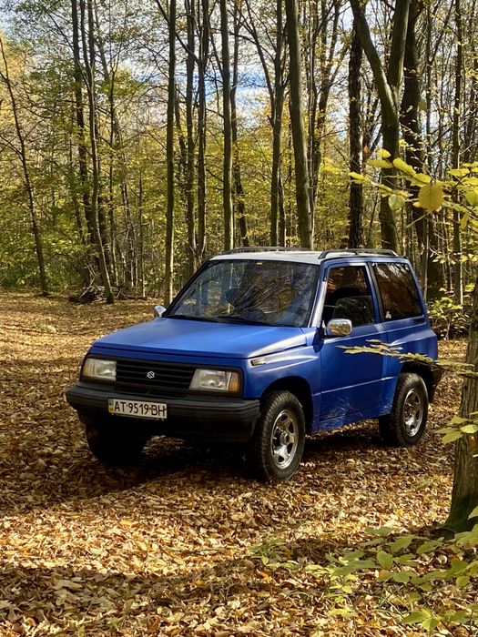 Сузукі    вітара.