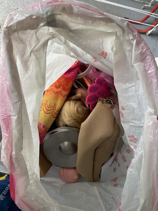 Cozinha com varios brinquedos