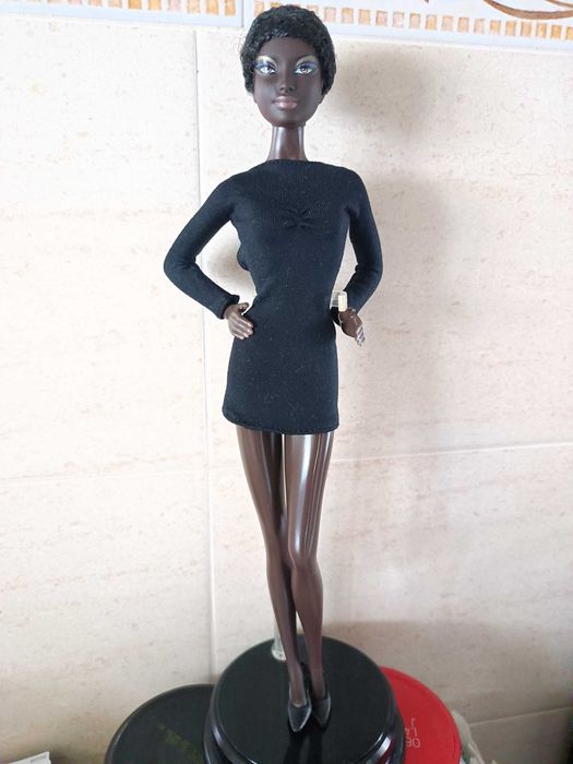 Barbie Basics Antiga