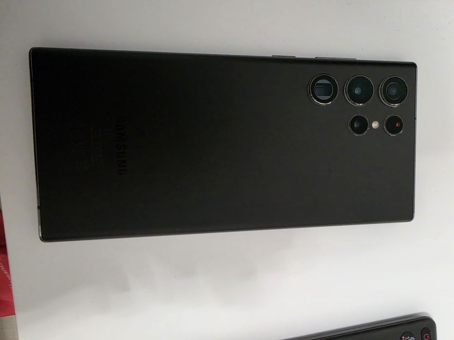 Samsung s22 ultra 256gb 12 topo de gama 22/23 + galaxy watch 1 meio avariado