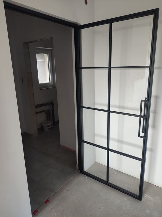 Drzwi loftowe • Ścianki szklane • Przeszklenia na wymiar