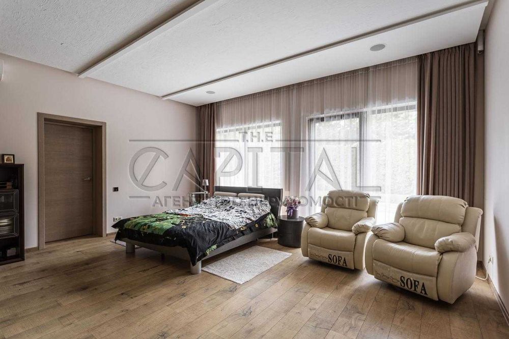 Преміальний маєток у серці Козина