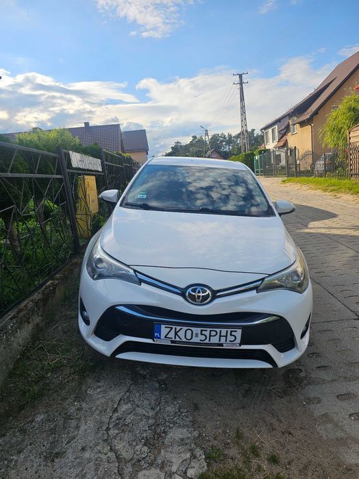 Toyota Avensis 2017 2.0 diesel