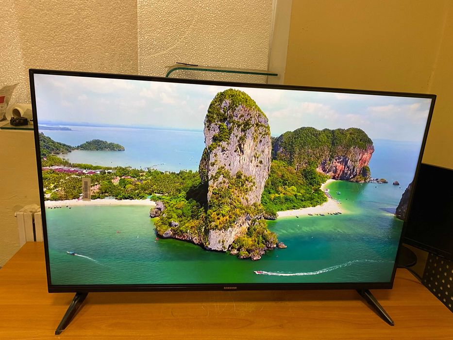 2026! QLED телевизор Samsung 4K Smart TV 50' IPTV IPS голосовой пульт