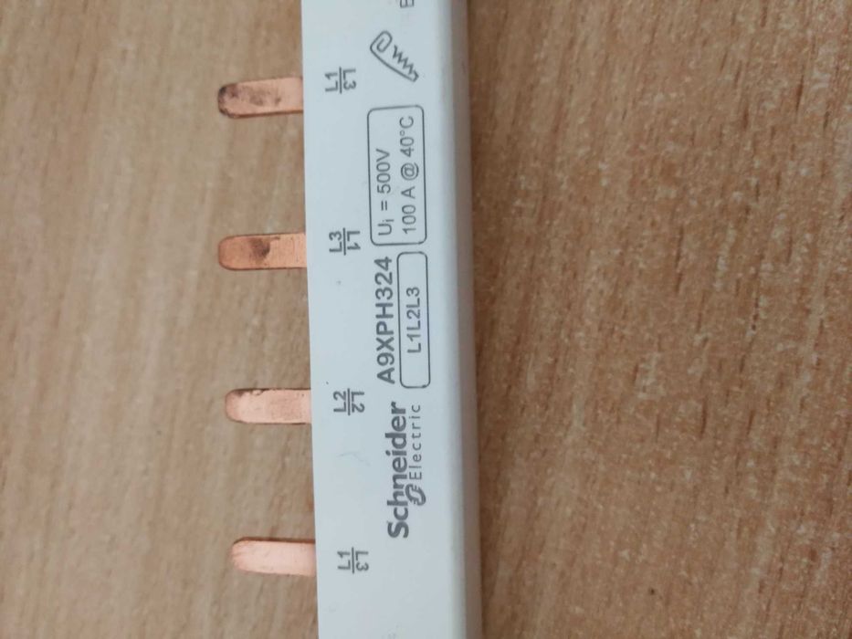 Szyna łączeniowa SCHNEIDER 100A, 18 pinów