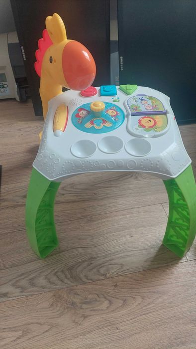 Stoliki grające dla dziecka