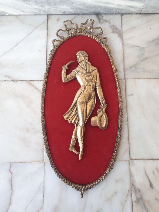 Par de Figuras em Latão