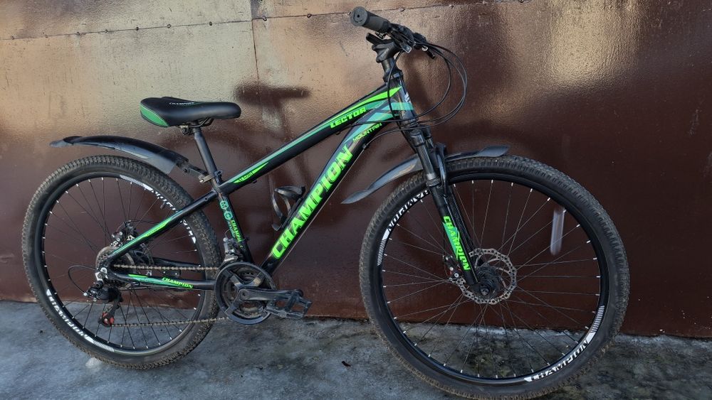 Велосипед Champion алюминиевый 26 в отличном состоянии