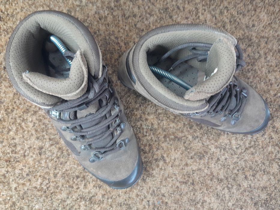 Черевики трекінгові ,берци Iturri Gore-Tex 41 розмір.