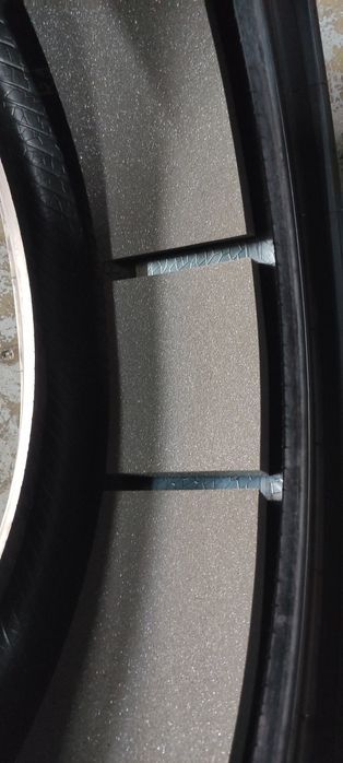 Pneus 285/40/23 Pirelli semi novos
