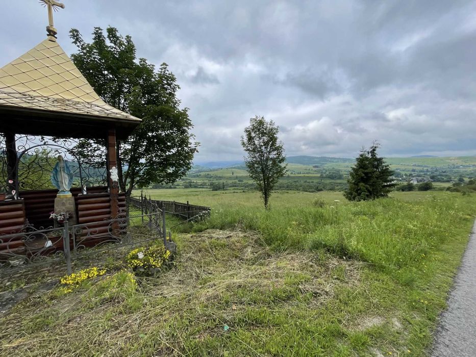 Продаж ділянки 2 га  ОСГ в Карпатах село Матків!