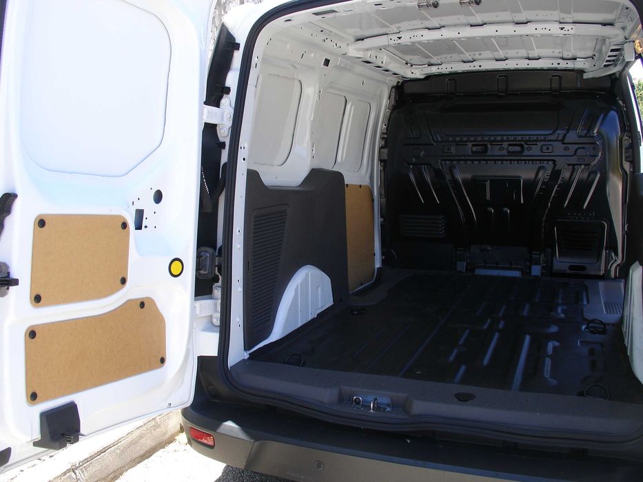ford transit connect longa