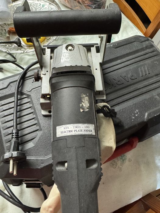 Máquina de lamelas 700W