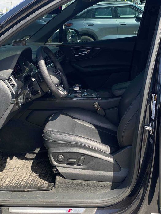 Audi Q7 2018 VIN WA1MAAF73JD047892 фото оголошення 11 з 24