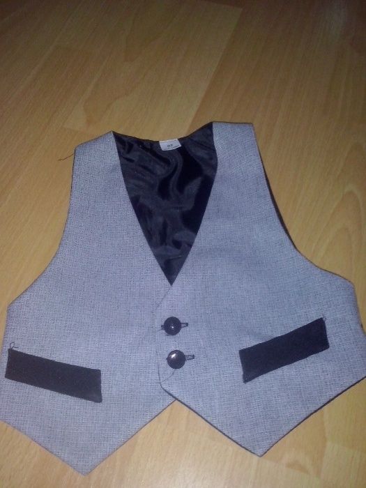 Kamizelka i spodnie rozm.92