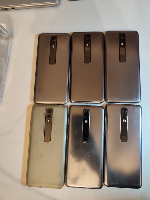 6 x Vodafone Smart V10  e 9x Vodafone  Smart X9