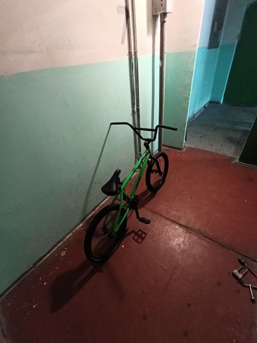 Продам велосипед  BMX