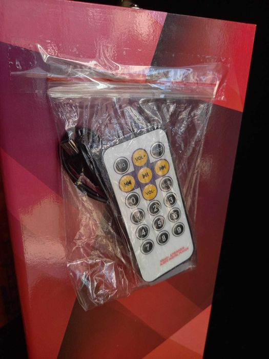 Colunas de Som c/ Comando