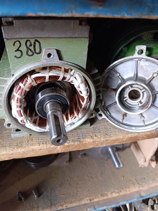 Двохшвидкістний електродвигун 1,5 кВт