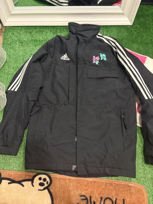 Оригінал куртка кежуал Adidas