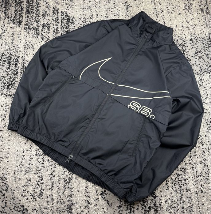 Куртка Nike Sb, ветровка Tech Fleece розмір S 3ипка y2k вітровка найк