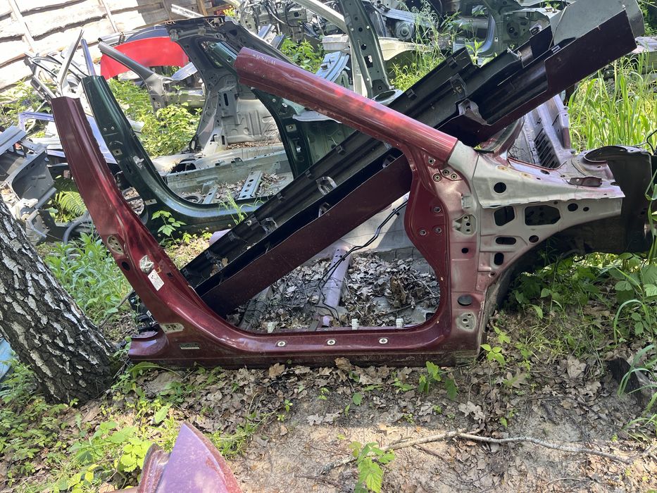 Subaru legacy usa 2015-18 четверть поріг кузова права