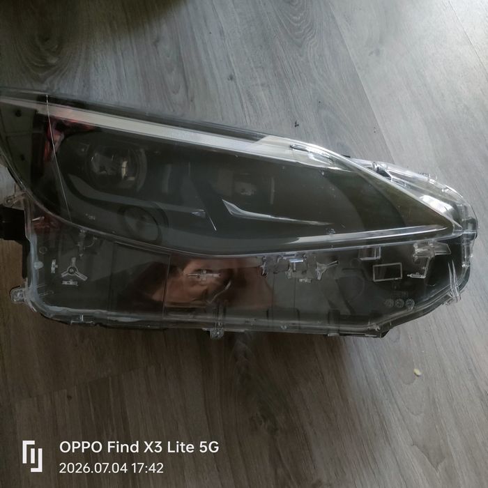 Farol / Ótica Dianteira Direita Toyota Yaris Cross Full LED Original 0D-312
 0D-31