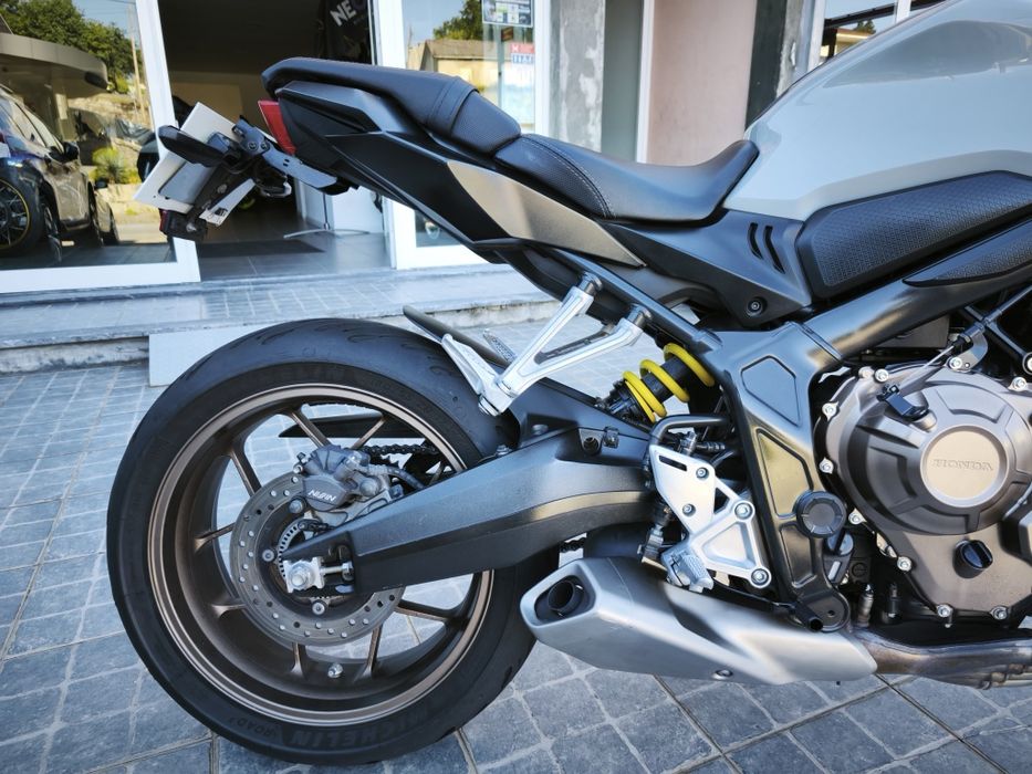 Honda cb 650R carta A2