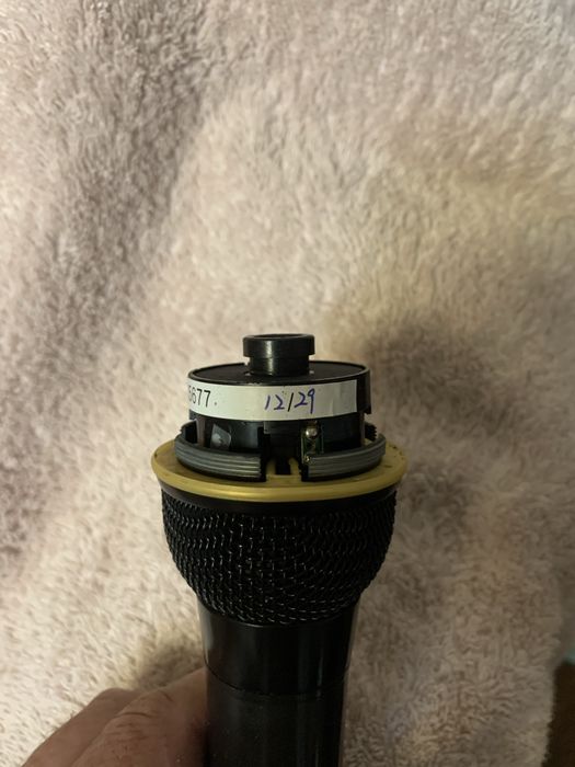 Продам класний мікрофон Electro-Voice N/D 767 A