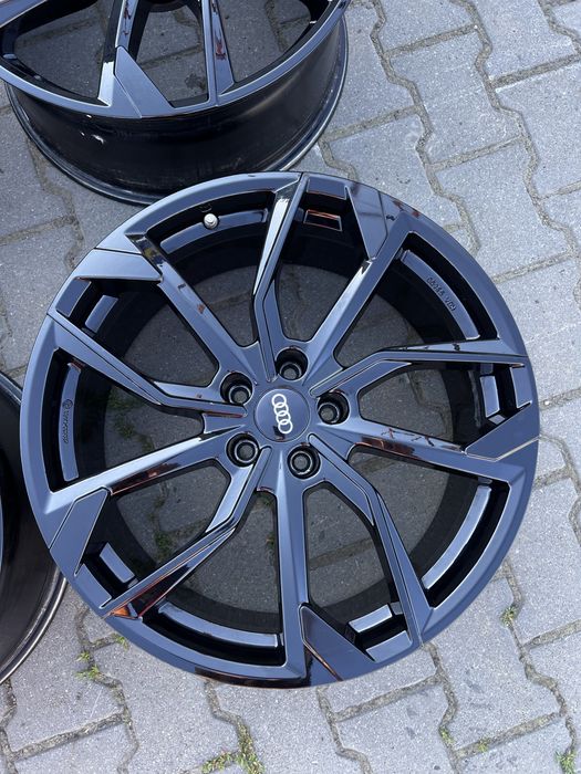 5/112 R20 Audi Q5 , Q3 ,  A6 , A4 , Q4 E-Tron / VW Tiguan ID6 4 / Skoda / Seat