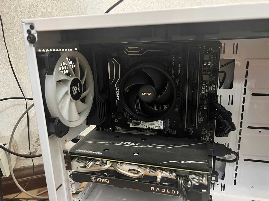 PC Gaming Ryzen 5 + RX 5600 XT – 16GB RAM