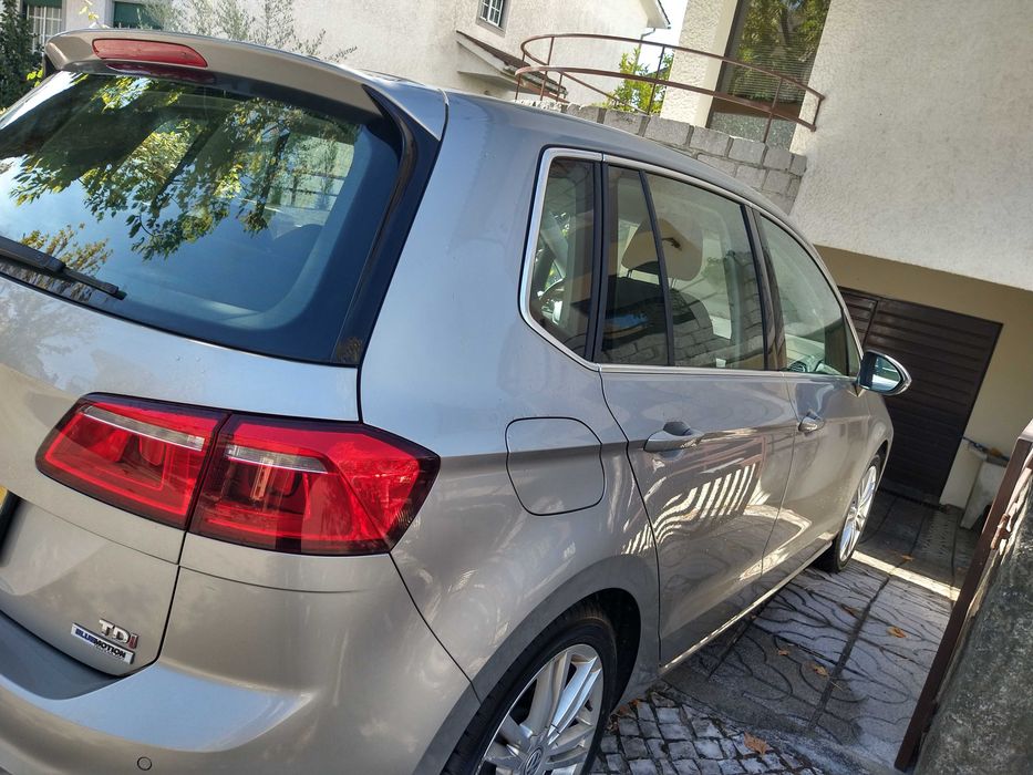 Volkswagen Golf Sportsvan 1.6 TDI Highline BlueMotion