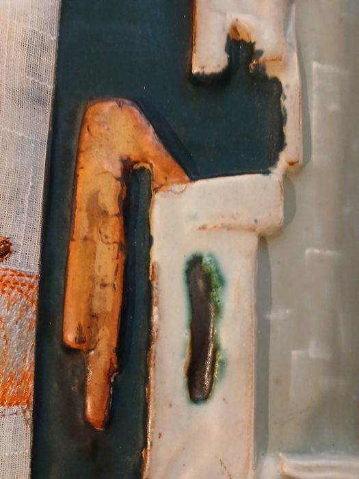 Escultura de parede de cerâmica de cavalo