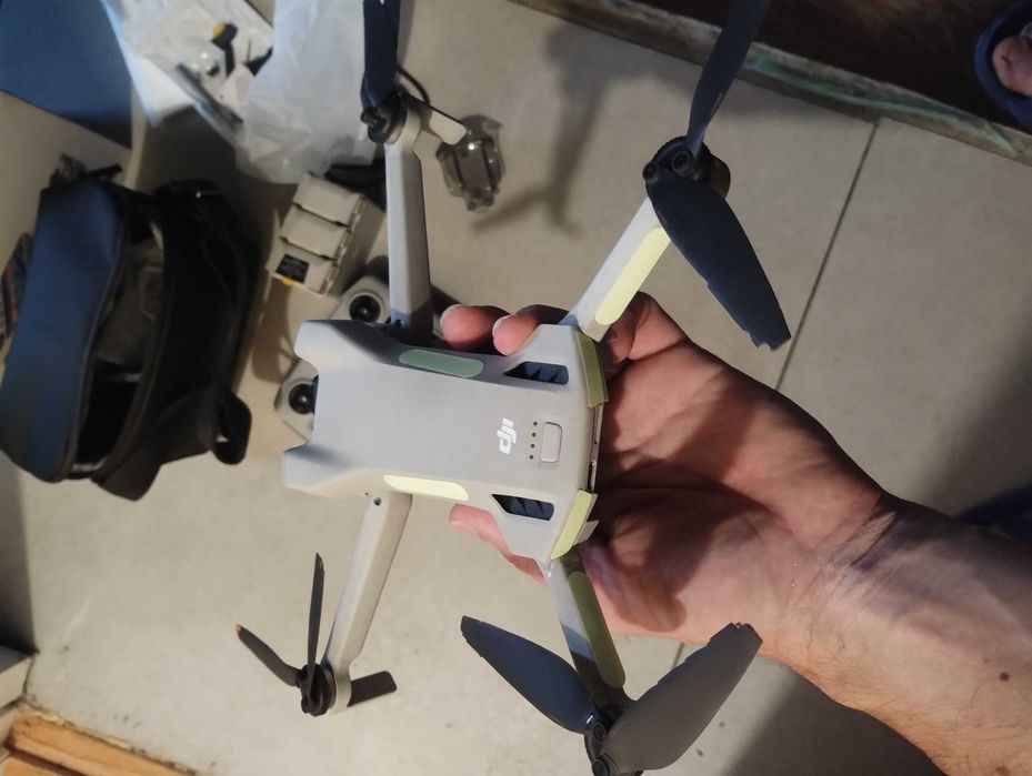 Квадрокоптер DJI Mini 3 Fly More Combo  (RC) набір