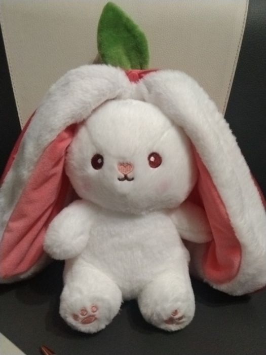 Зайчик полуничка 35 см м'яка іграшка трансформер кролик клубничк