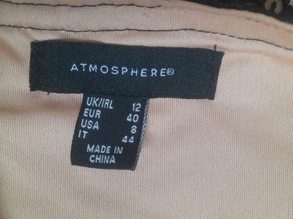 Nowa spódnica koronkowa Atmosphere