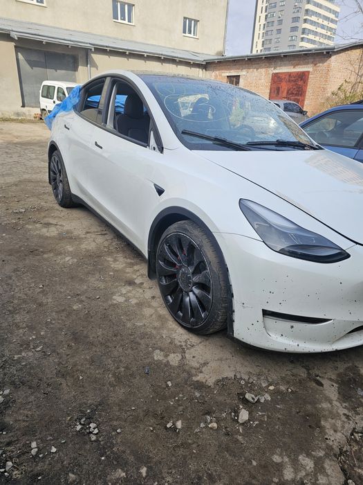Запчастини Tesla Model Y Performance 2023 PPSW Розборка 5 місць,7 місц