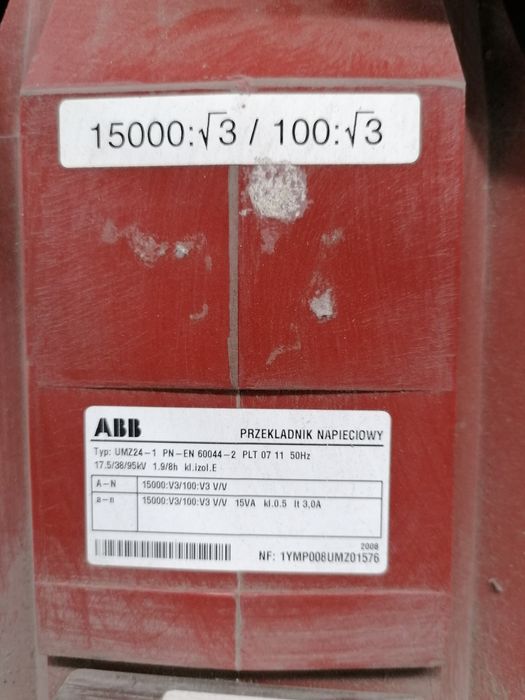 Sprzedam przekładniki ABB