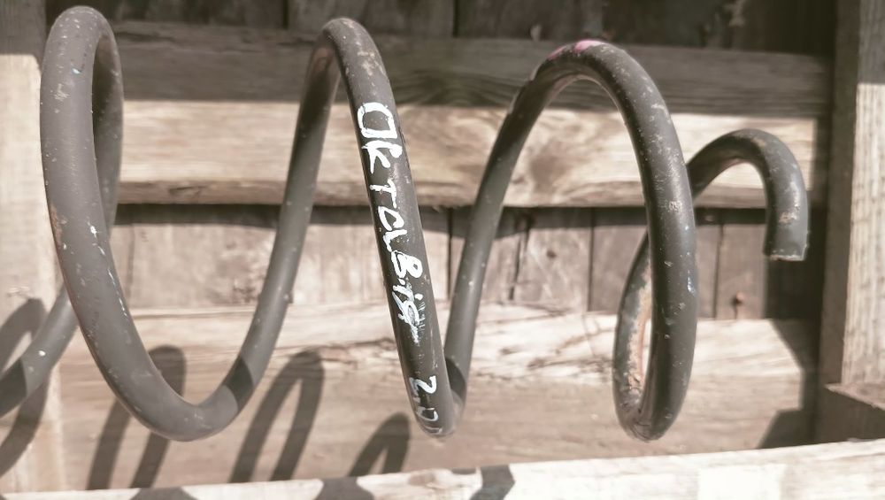 Пружини різні моделі