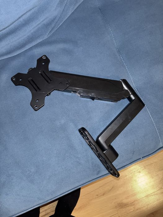 Uchwyt do monitora 17-32” 8kg scienny