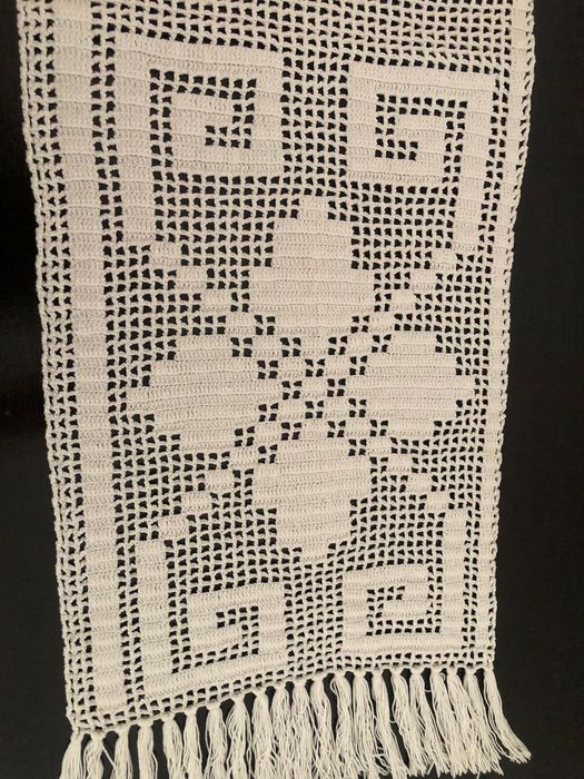 Naperon rectangular em renda