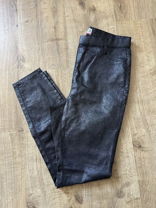 Błyszczące spodnie next r.L