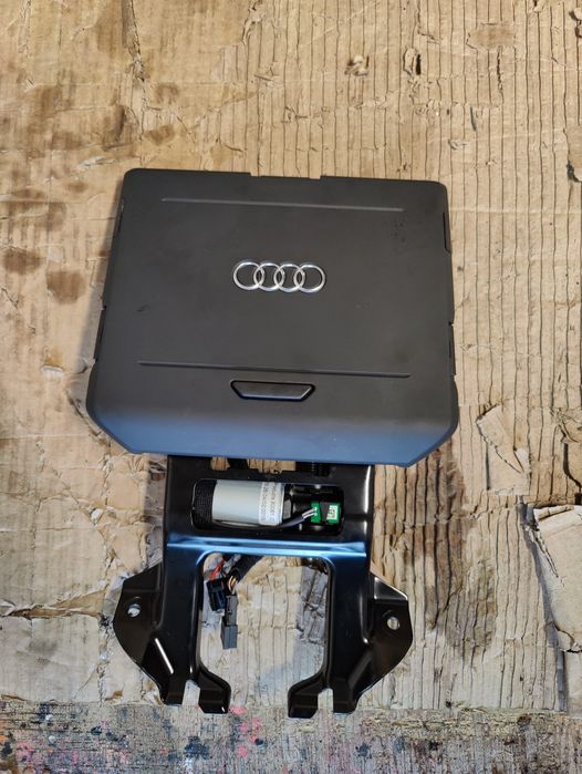 Mocowanie tabletu Audi A8 D5