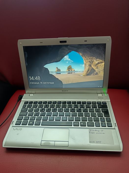 Ноутбук     SONY