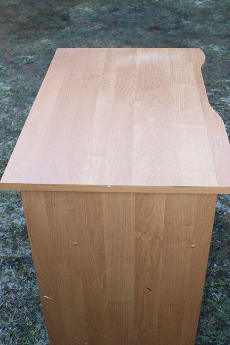 Biurko, Biurko szkolne, Biurko pod komputer