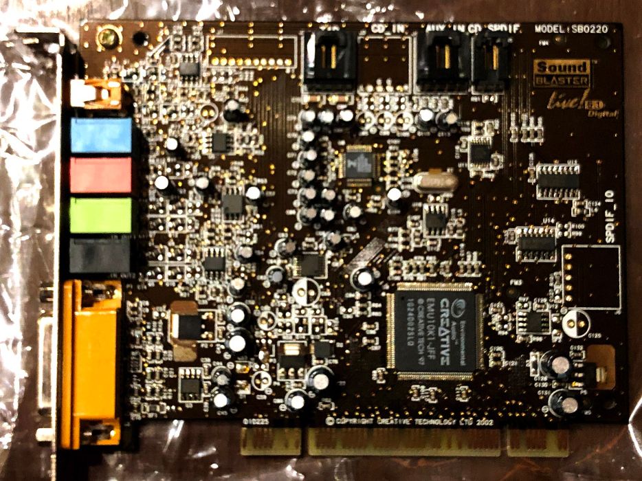 Звуковая Карта Creative SB Live! 5.1 чип EMU10K1 SB0220