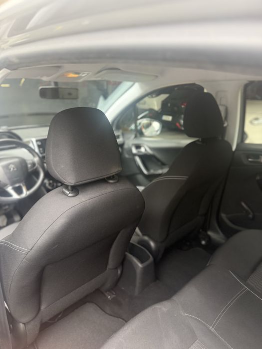 Peugeot 208 1.2 82cv Style